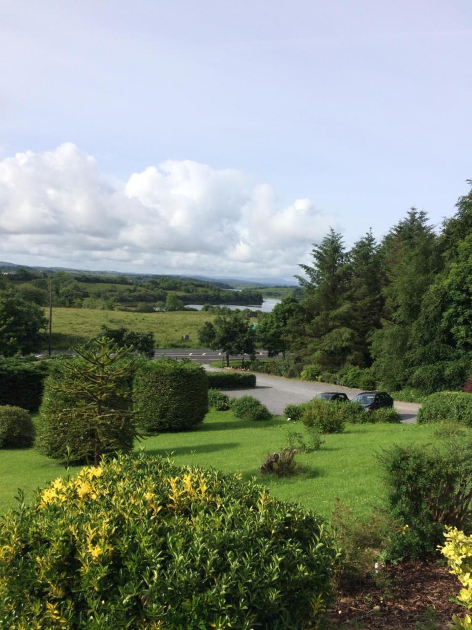 Donegal Town Independent Hostel ภายนอก รูปภาพ